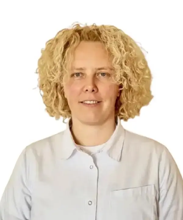 лікар лікує біль