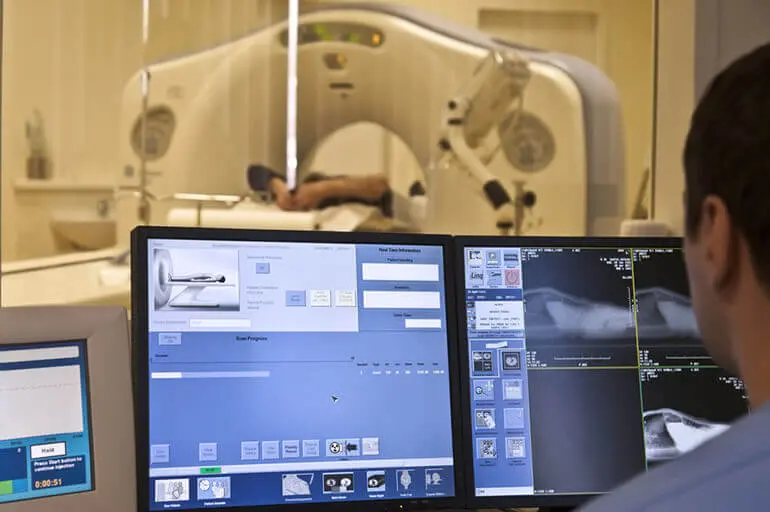 МРТ органів малого тазу просте та з контрастуванням