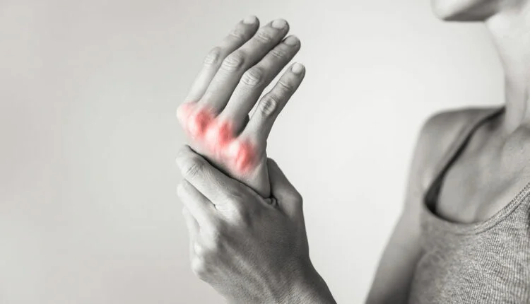 что лечит ревматолог киев